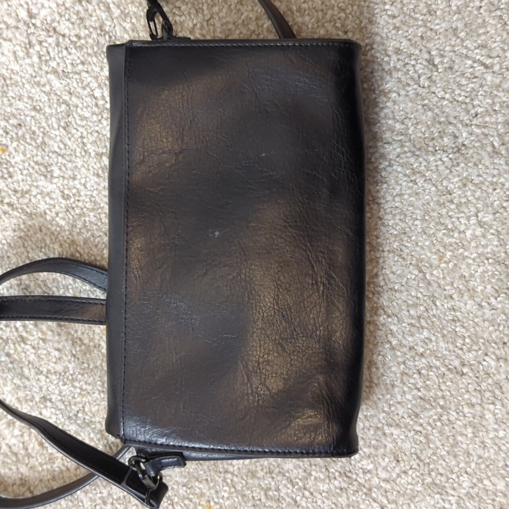 BEIS Black Crossbody Bag - Picture 5 of 5